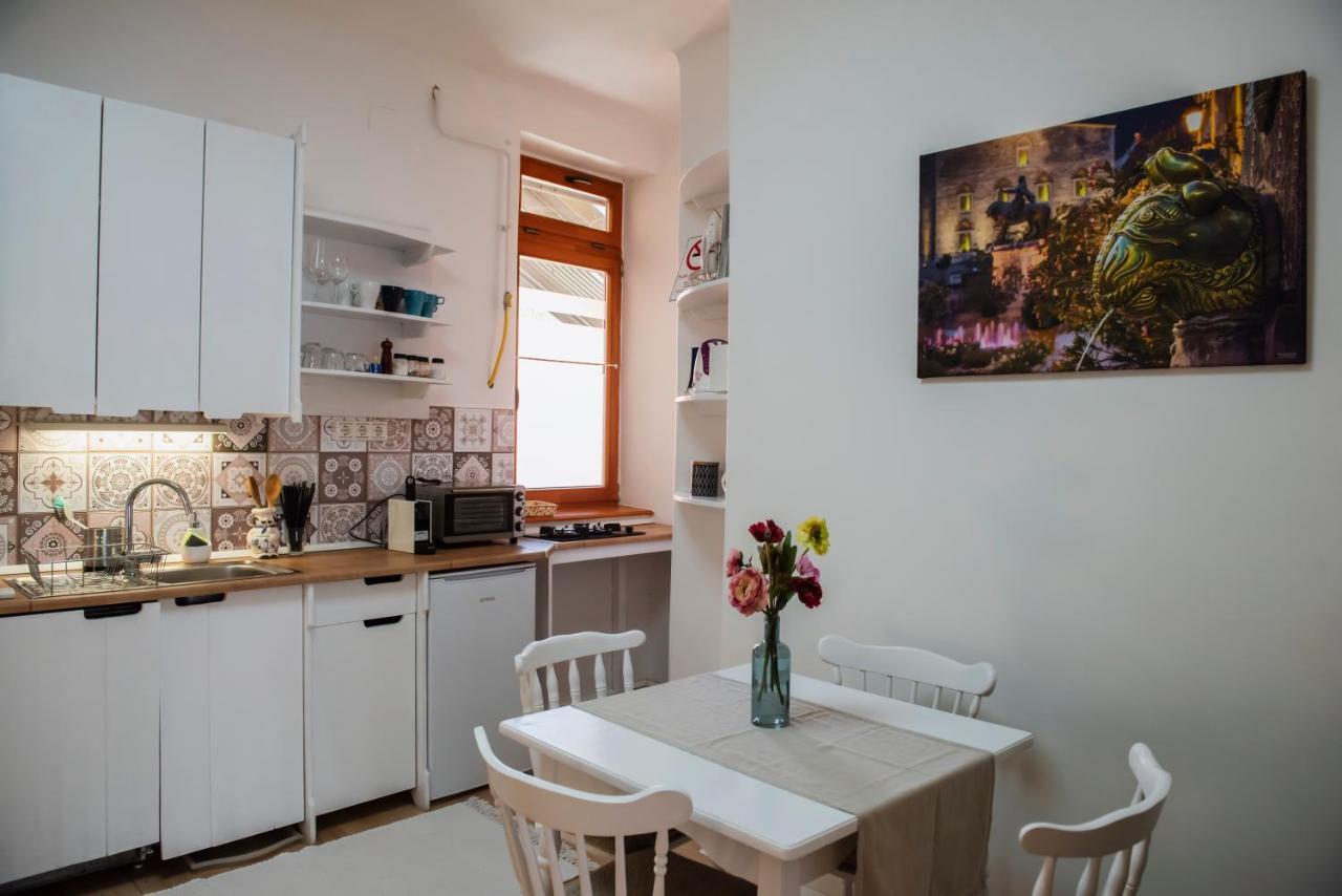 Heart Of Pecs Apartman Free Parking Экстерьер фото