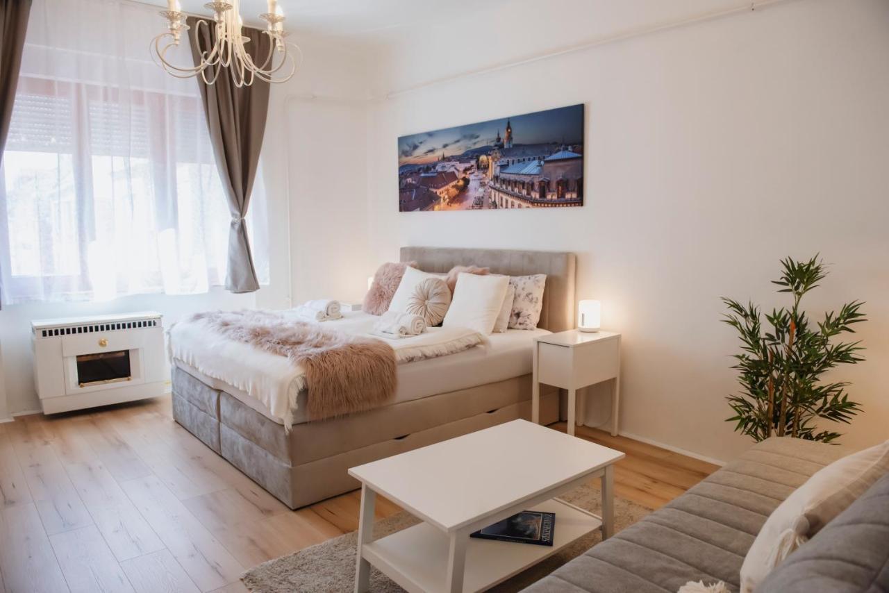 Heart Of Pecs Apartman Free Parking Экстерьер фото