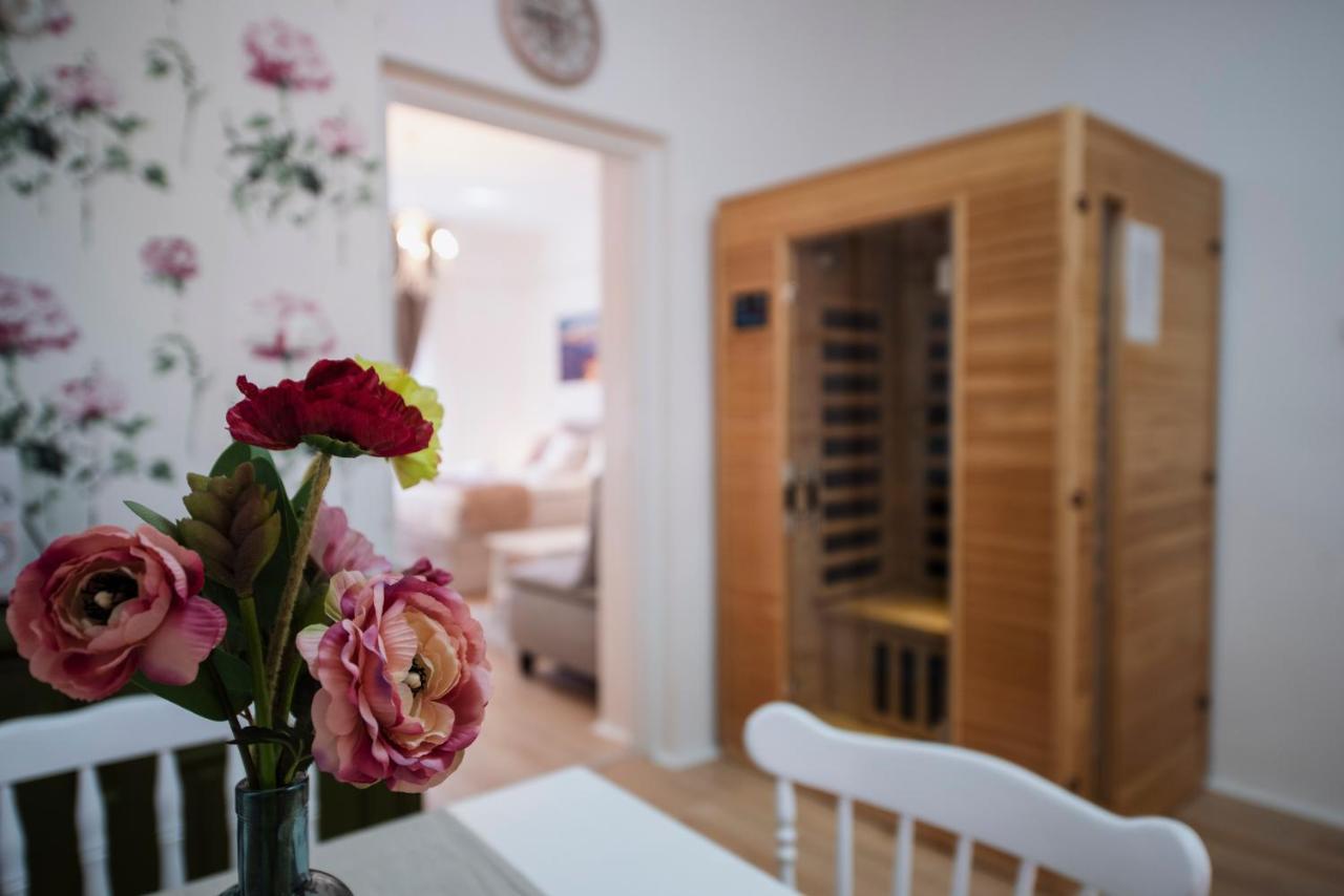 Heart Of Pecs Apartman Free Parking Экстерьер фото