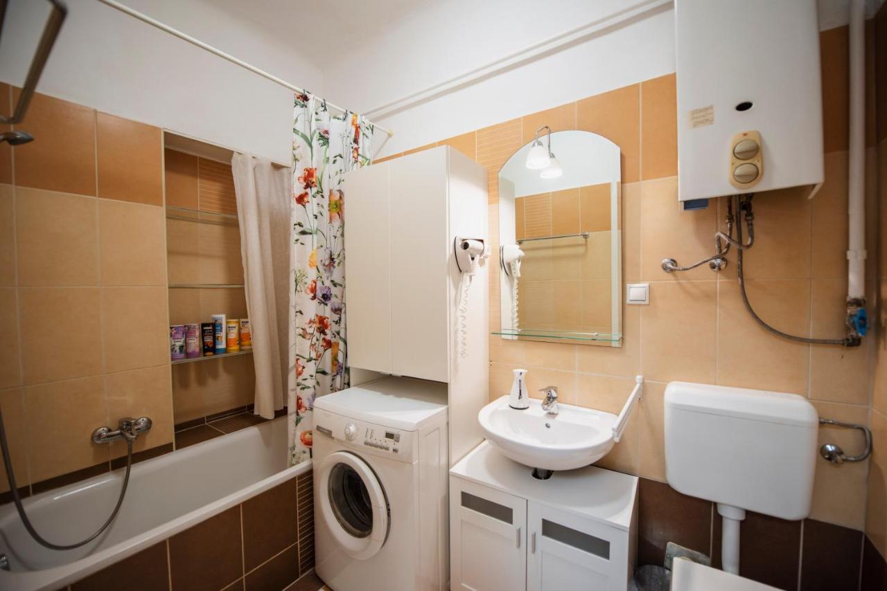 Heart Of Pecs Apartman Free Parking Экстерьер фото