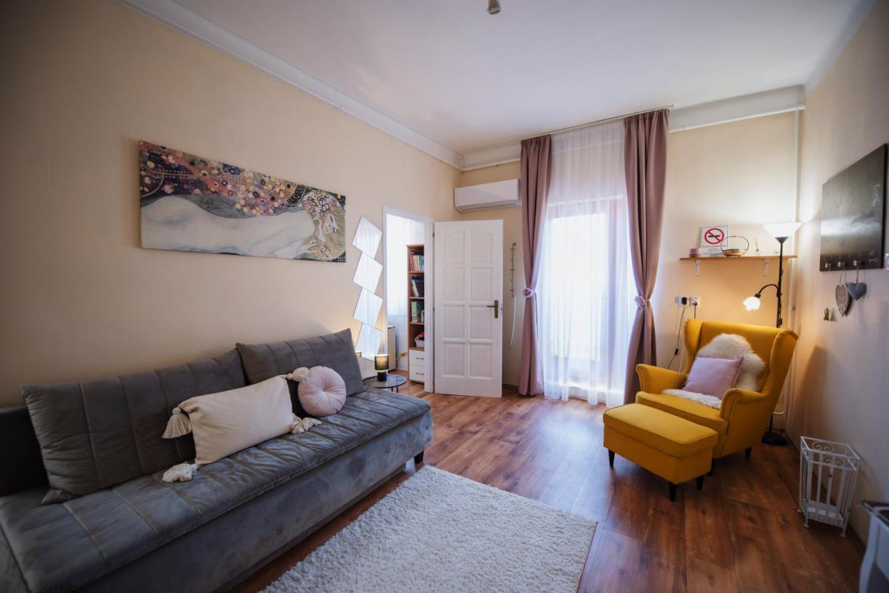 Heart Of Pecs Apartman Free Parking Экстерьер фото